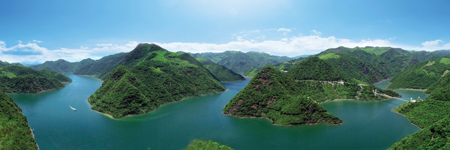 浙东大峡谷山泉水